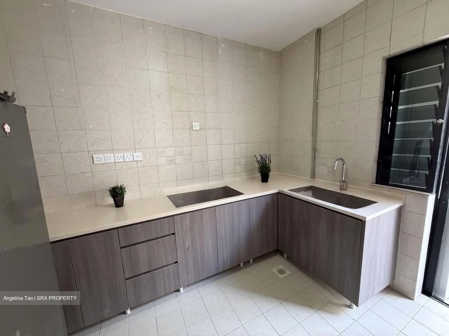 Shan Gate Apartment (D12), Apartment #570734871